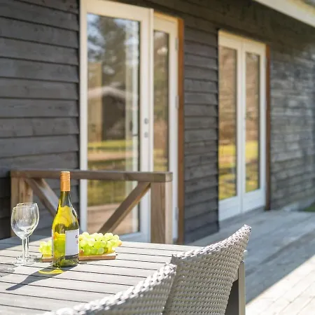 Holiday home Pietari - 1-2km From The Sea By Interhome