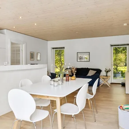 Pietari - 1-2km From The Sea By Interhome 別荘 *