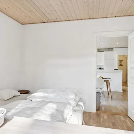 Pietari - 1-2km From The Sea By Interhome 別荘